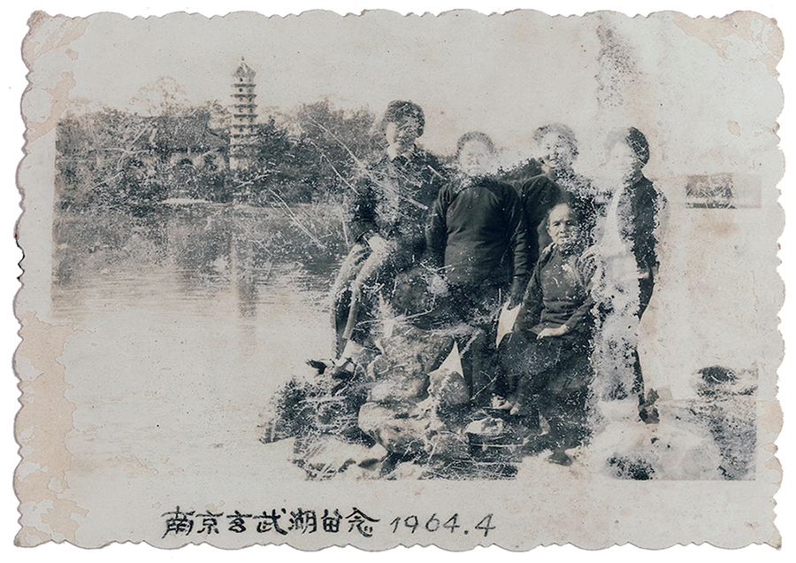 Burkhard Philipp von Harder | SUITCASE FROM SHANGHAI